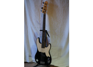 Squier Mike Dirnt Precision Bass [2007-2013]