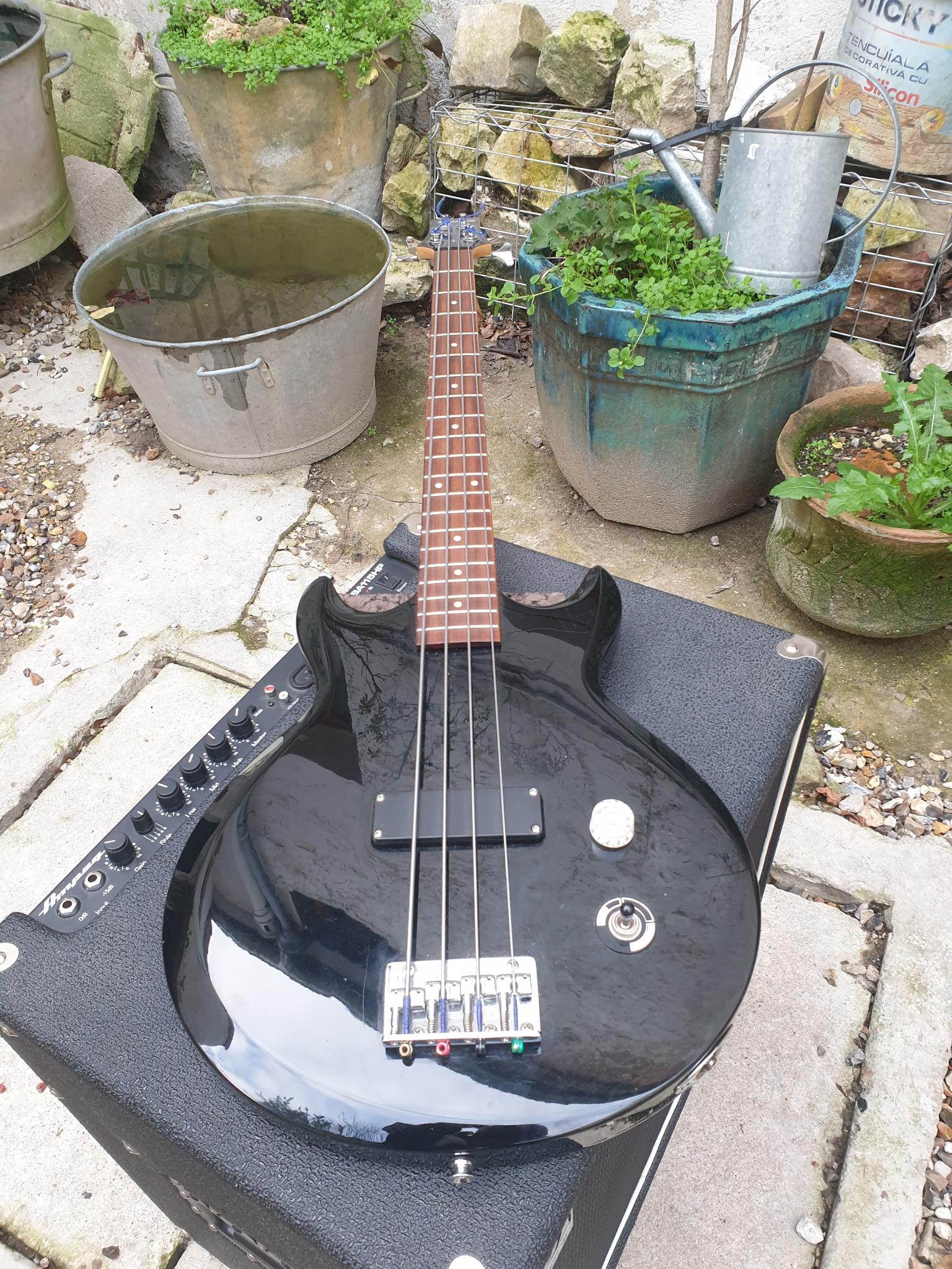 Ibanez GAXB150 (94815)