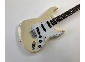 Fender ST72-xx (88042)