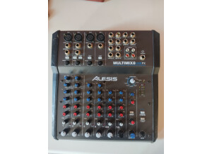 Alesis MultiMix 8 USB FX (6021)