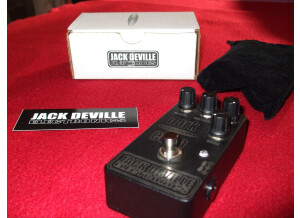 Jack Deville Electronics Dark Echo