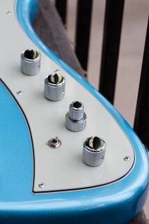 meteorabass.3jpeg meteorabass.3jpeg