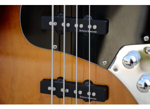 Squier [Vintage Modified Series] Jazz Bass - 3-Color Sunburst Maple