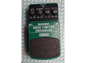 Behringer Bass Limiter Enhancer BLE100 (64173)