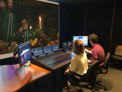 ILLUSTRATION2 ILLUSTRATION2