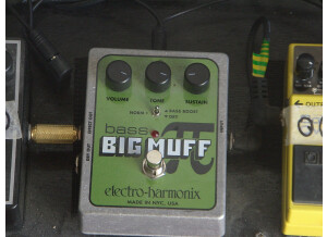 Electro-Harmonix Bass Big Muff Pi (88270)