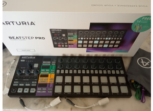 Arturia BeatStep Pro (56352)
