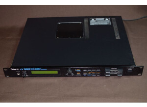 Roland JV-880 (94912)