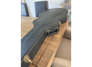 F8FDEAA8-AFD7-428F-A633-CF37A79EE6A9