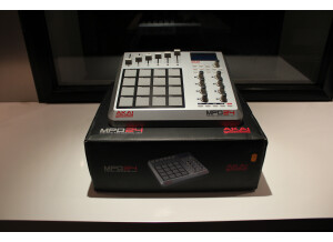 Akai MPD24 (79396)