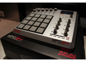 Akai MPD24 (20870)