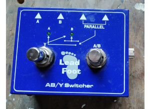 Lead Foot AB/Y Switcher (57094)