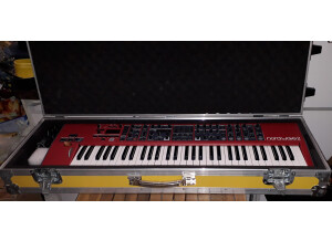 Clavia Nord Wave 2 (79256)