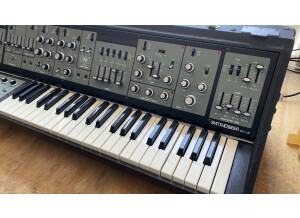 Roland SH-5 (83290)