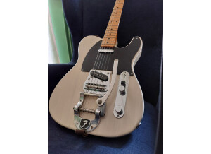 Fender Classic Series Japan '62 Telecaster w/ Bigsby (27093)