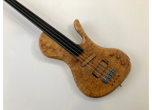 Pierre Martines Jazz Basse  (1714)