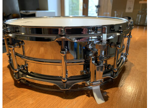 C179CA33-D634-4E92-9DB7-9B11E8715F58