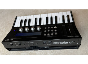 Roland A-01