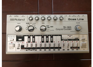 Roland TB-303 (44609)