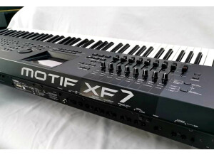 Yamaha MOTIF XF7 (419)