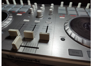 Numark Mixtrack II (22293)