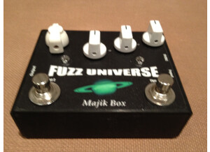Majik Box Fuzz Universe (27703)