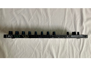 Arturia BeatStep Pro (23397)