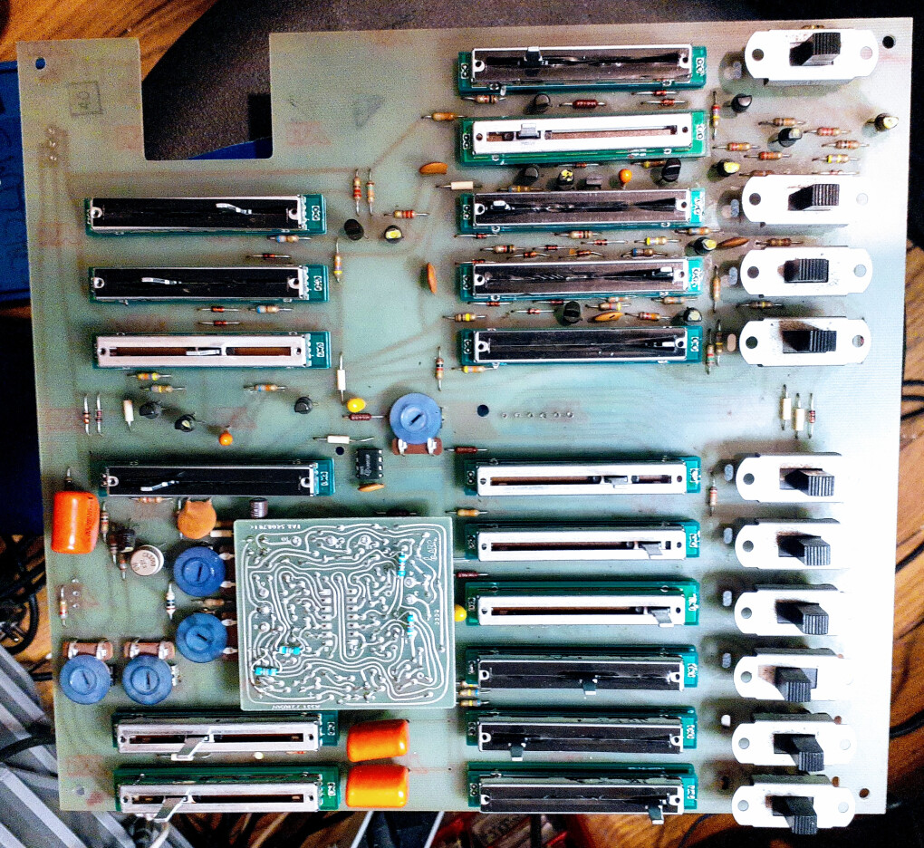 4510371.jpg 4510371.jpg