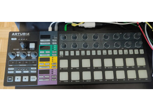 Arturia BeatStep Pro (41809)