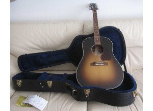 Gibson J45 (78351)