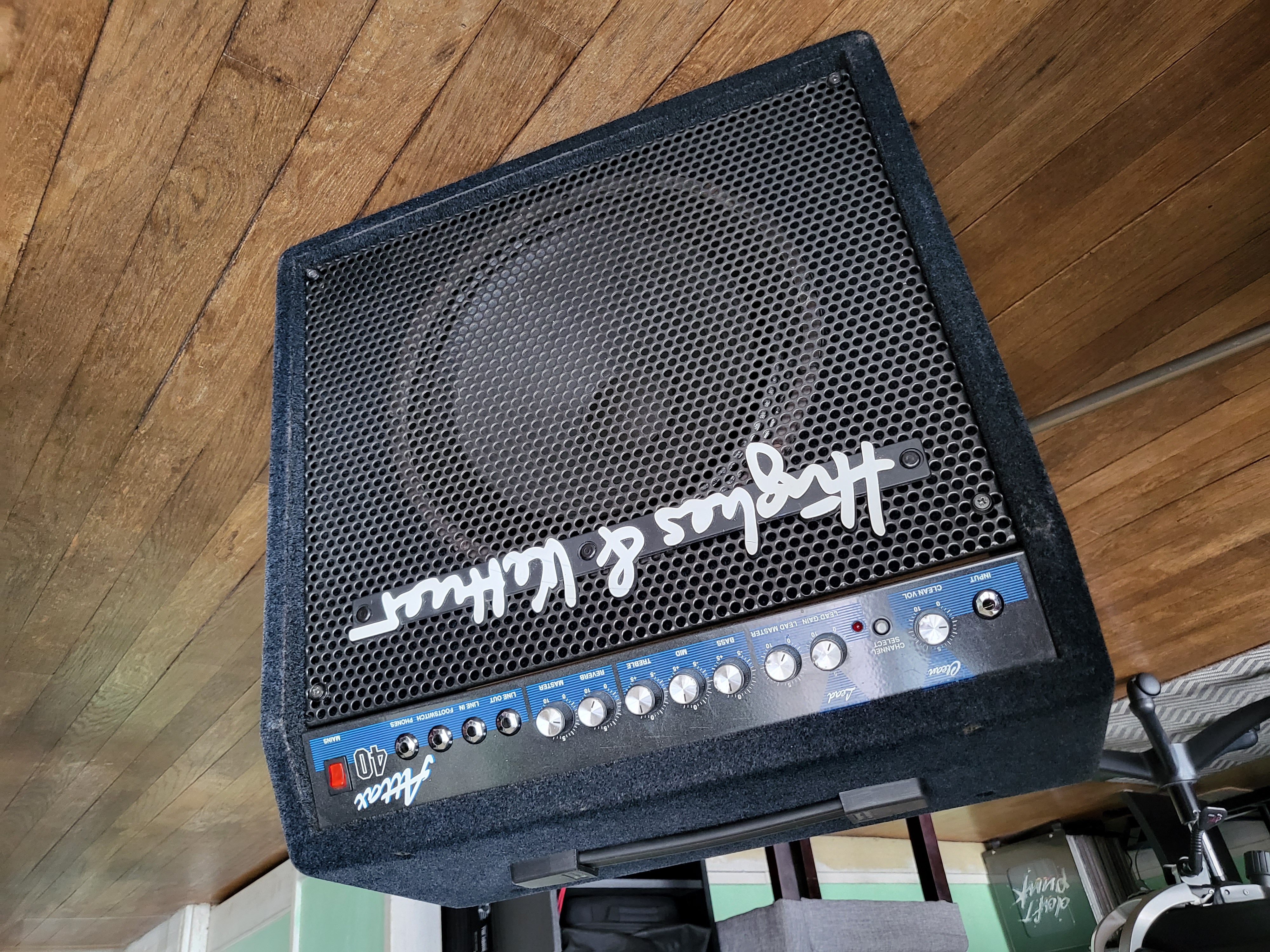 Hughes & Kettner Attax 40 ギターアンプ Yahoo!オークション - Hughes & Kettner ヒュースアンドケトナー