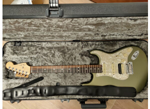 Fender American Elite Stratocaster HSS Shawbucker (65680)