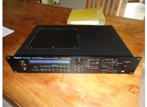 Roland JV-1080 (80853)