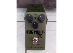 Electro-Harmonix Green Russian Big Muff Pi (92830)