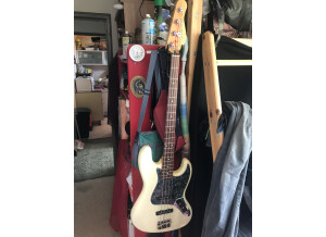 Young Chang Jazz Bass (84881)