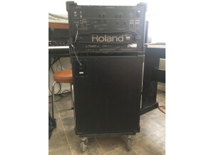 Roland SA-1000
