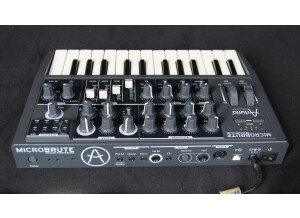 Arturia MicroBrute (33945)
