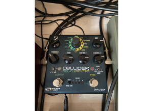 Source Audio Collider Delay+Reverb (86287)