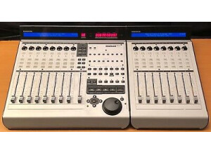 Mackie-MCU-Control-Universal-PRO-16-Channel-Universal-Control