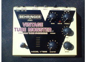 Behringer Vintage Tube Monster VT999 (6597)