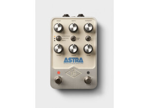 universal-audio-uafx-astra-modulation-pedal