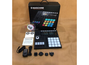 Native Instruments Maschine mk3 (51132)