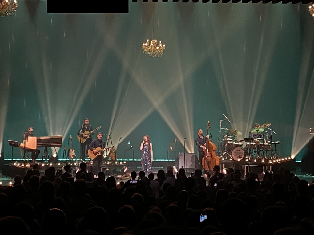 4561242.jpeg 4561242.jpeg