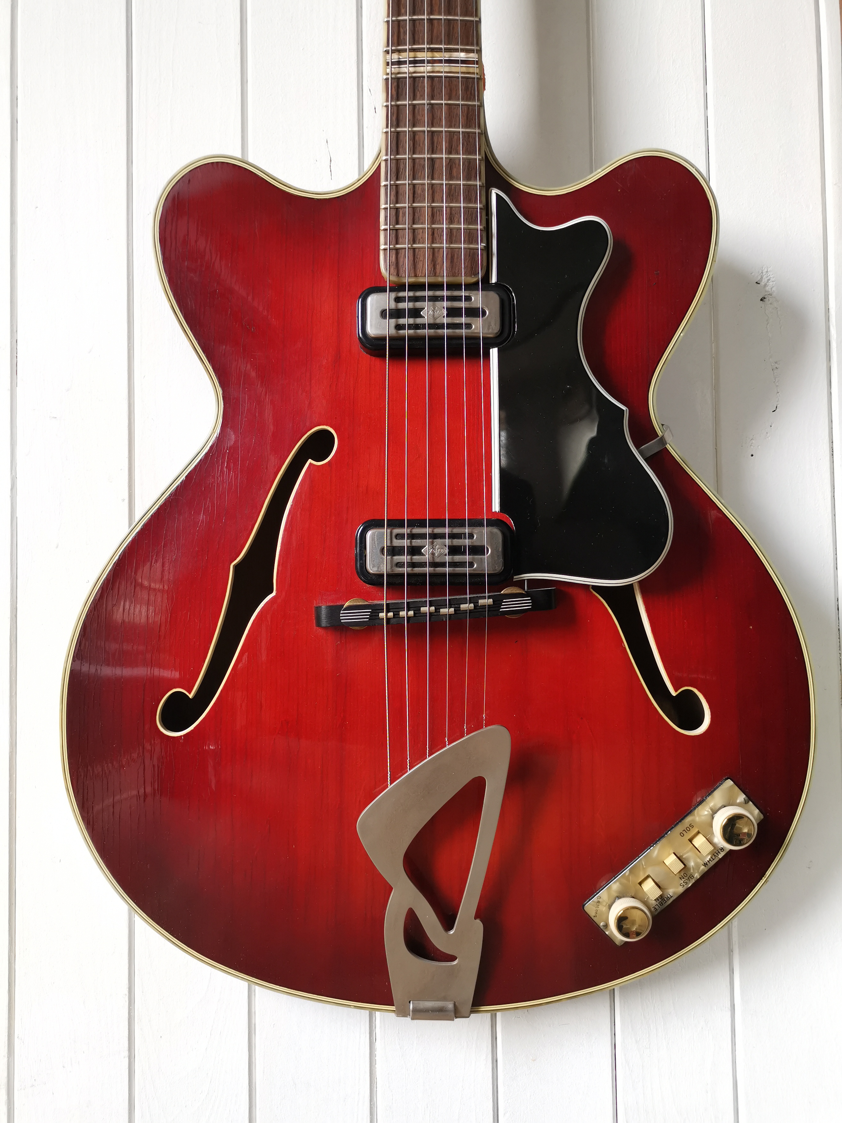 Tres rare Hofner 4574
