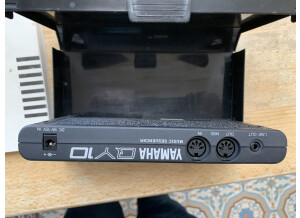 Yamaha QY10