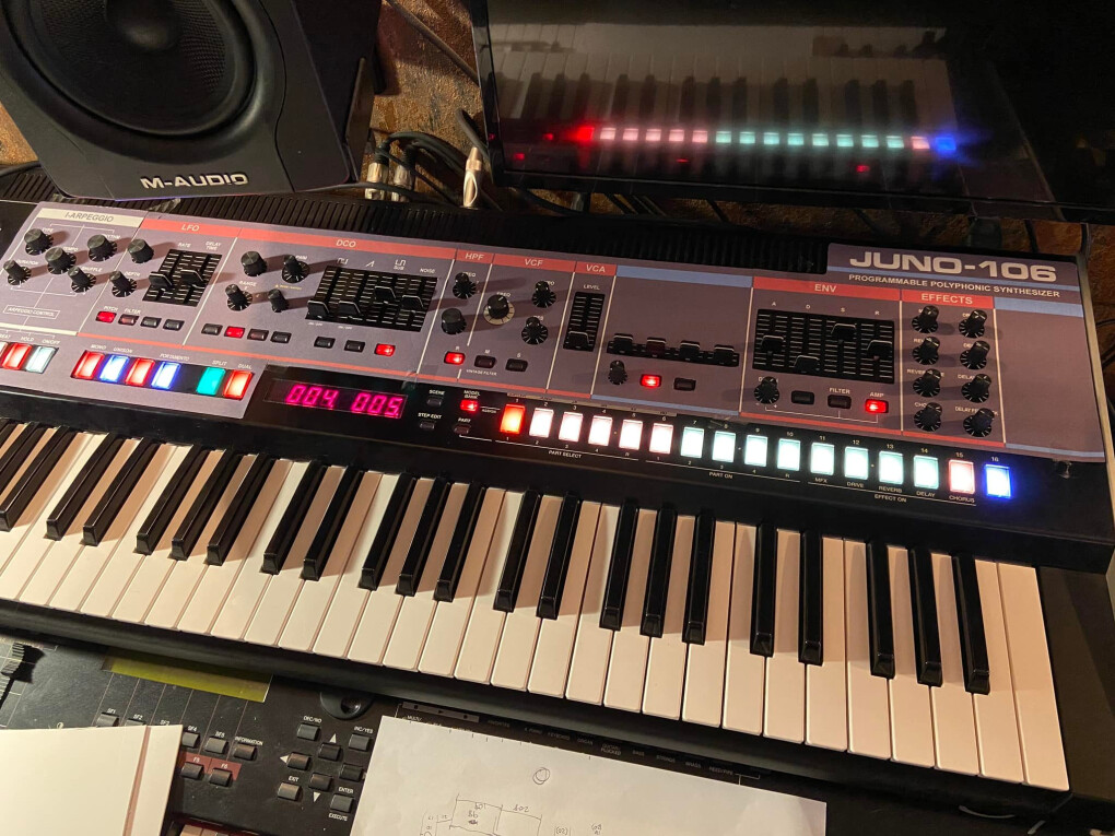 4568301.jpg 4568301.jpg