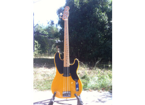 Fender [Classic Series] '51 Precision Bass - Butterscotch Blonde