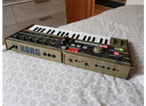 microkorg2.PNG