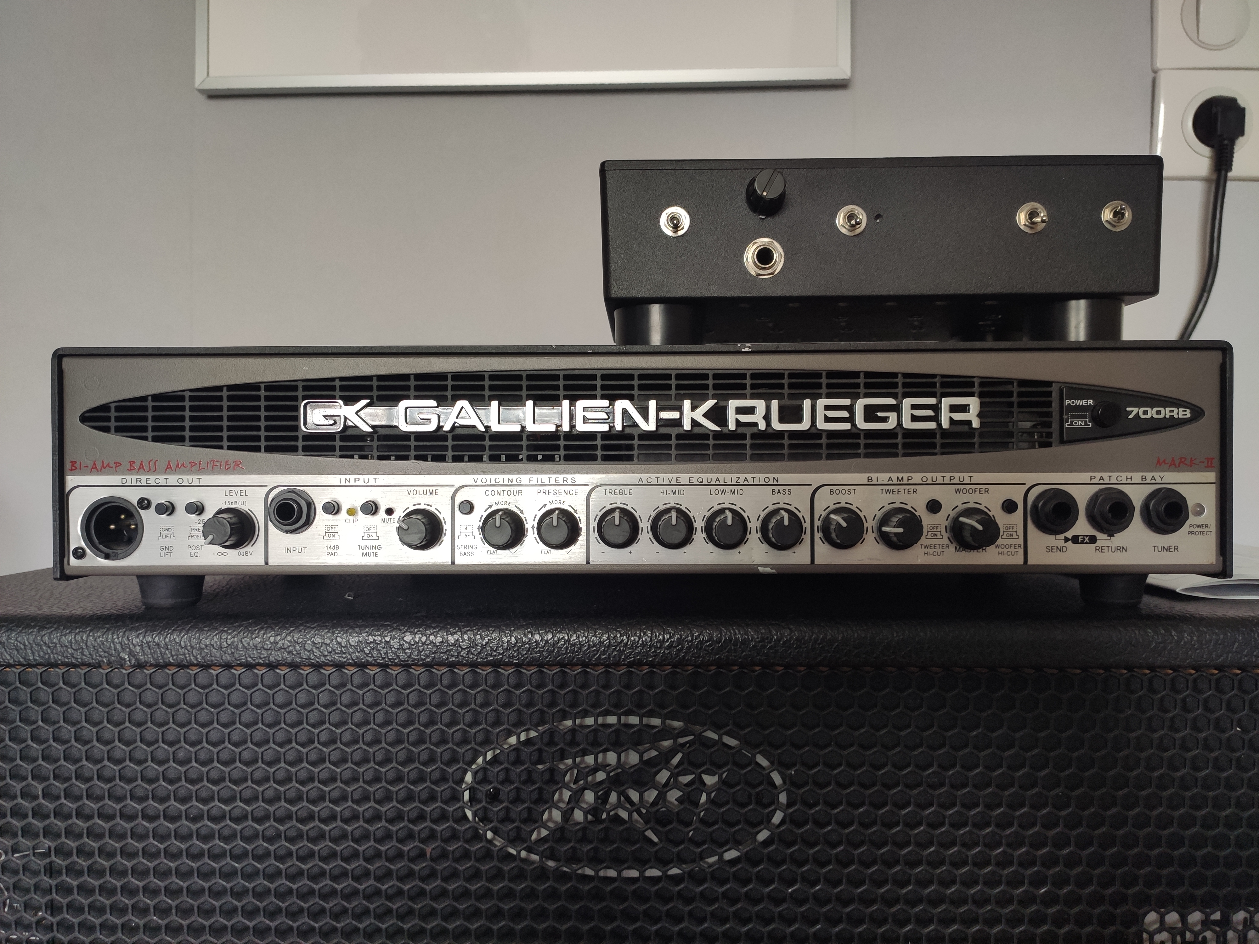 Used Gallien Krueger 700RB Bass Amplifier Head