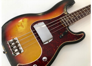 Fender Precision Bass (1966) (1327)
